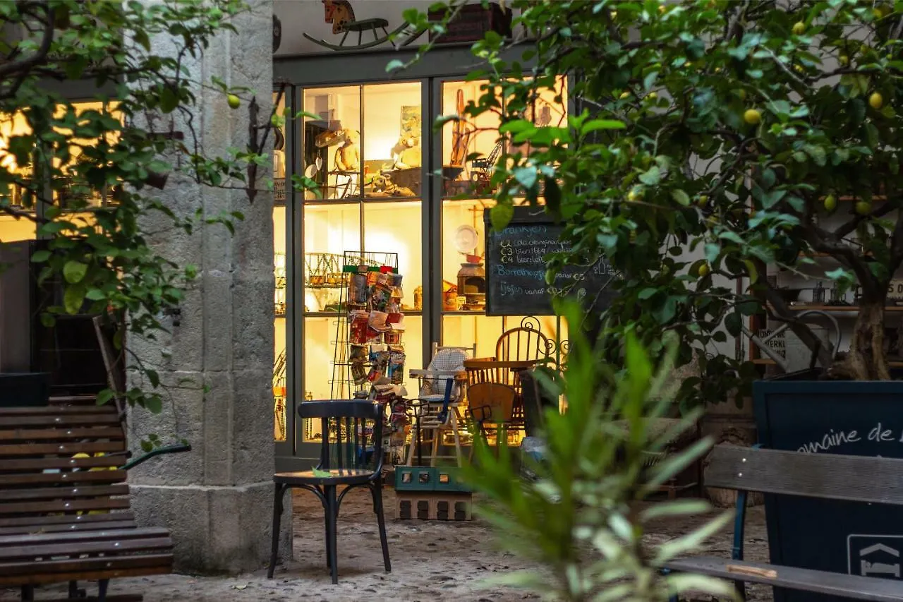 Domaine De L'Amiral Bed & Breakfast Saint-Laurent-du-Pape 3*,