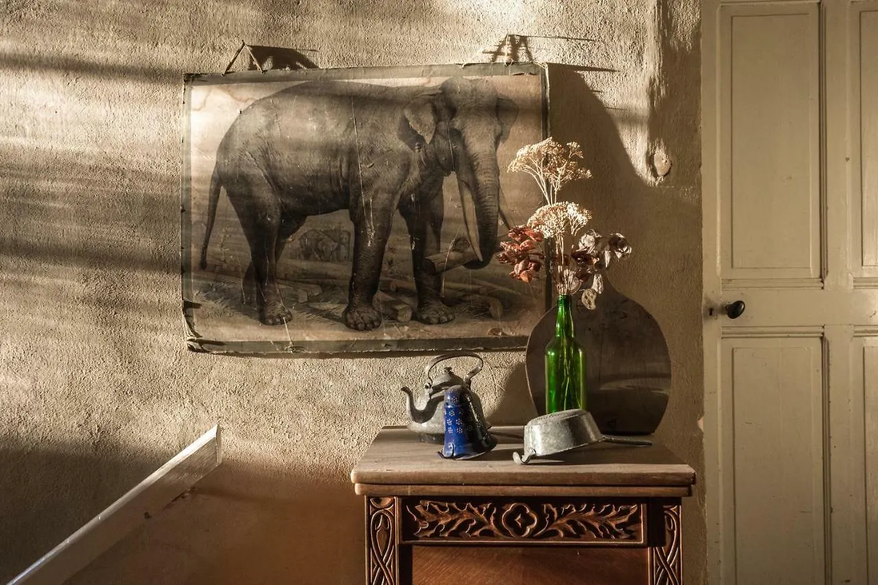 Domaine De L'Amiral Bed & Breakfast Saint-Laurent-du-Pape France